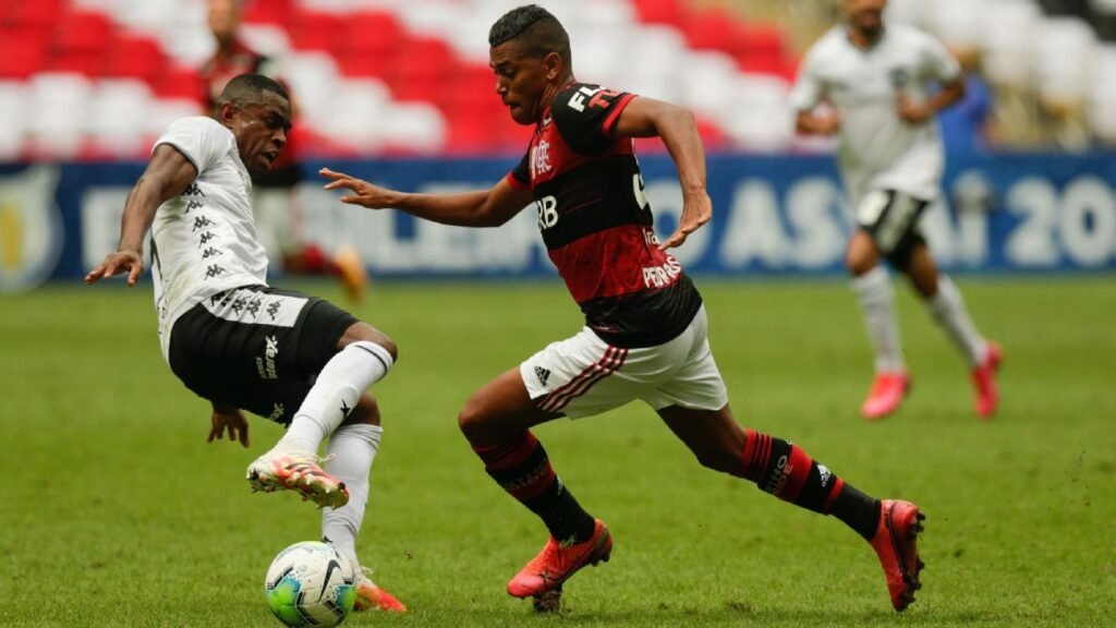 A volta por cima de ex-Flamengo na Série B e o que assistir no Disney+