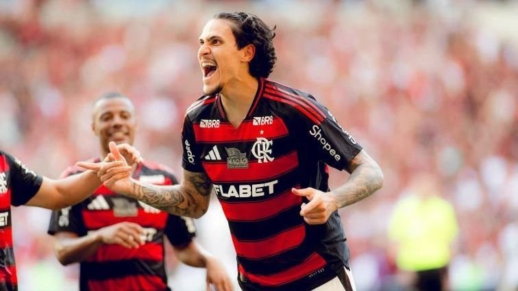 Filipe Luís não surpreende com desempenho de Pedro após lesão