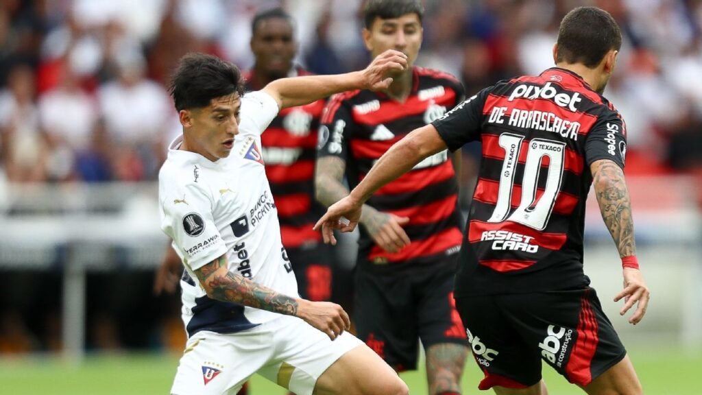 Flamengo empata com LDU na altitude e respira na Libertadores