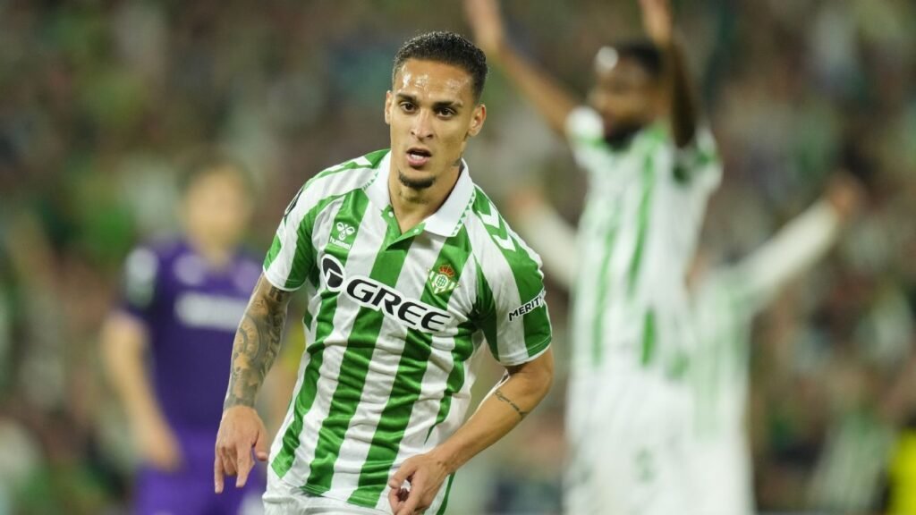 Antony no mercado? Presidente do Betis quer conversa com United, mas já admite saída: 'Vai ser complexo'