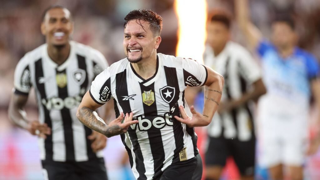 Artur desencanta, Botafogo goleia o Capital-DF e encaminha classificação na Copa do Brasil
