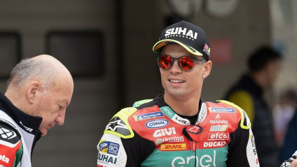 Brasileiro da MotoE sofre acidente e é atropelado por outro piloto