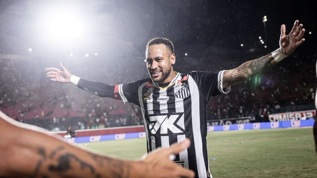 Camisa em homenagem a Neymar vaza, e Santos já tem data para estreia