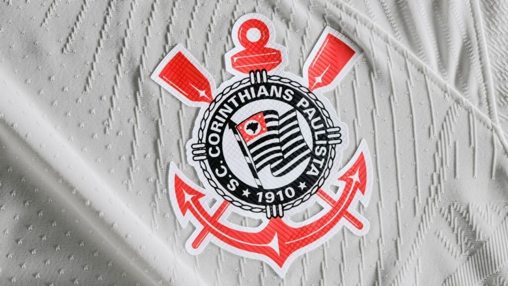 Corinthians fica muito perto de trocar Nike por Adidas