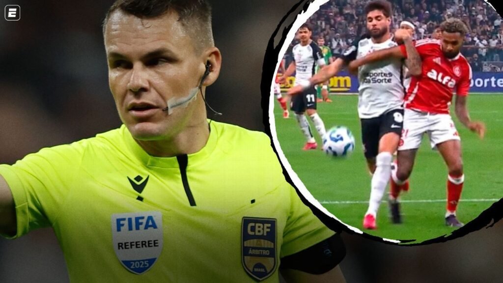 'Ele joga a perna': CBF divulga áudio do VAR com lance que revoltou Inter contra o Corinthians