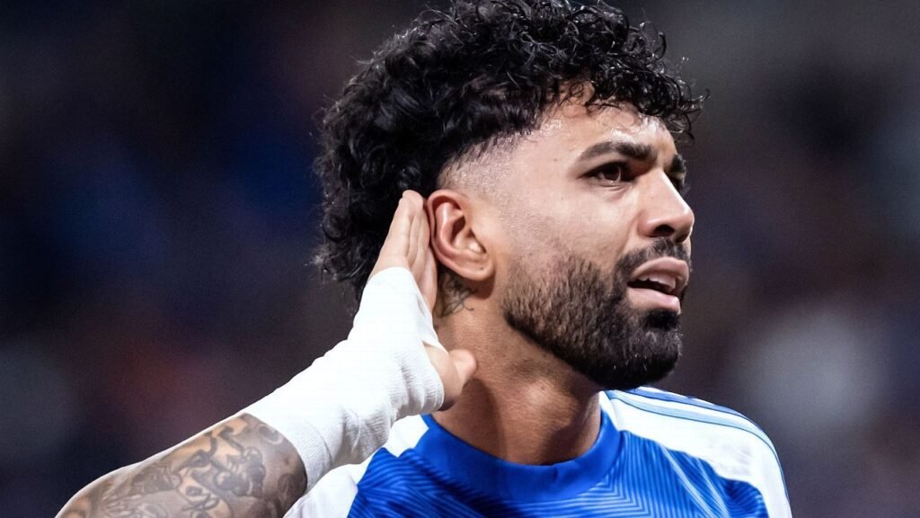 Gabigol diz que só teve problema com um técnico e um presidente no Fla