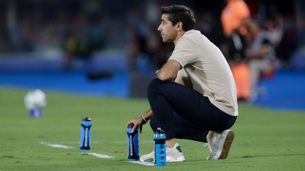 Leila diz que iniciou conversas para renovação de Abel até 2027