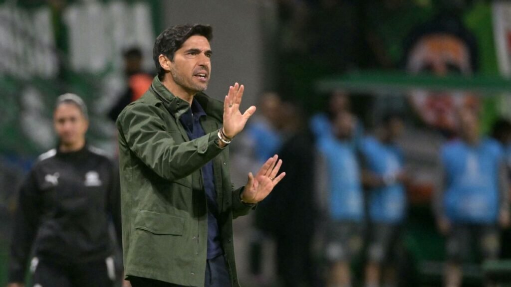 'Meu empresário está aqui?': Abel responde sobre renovação com Palmeiras