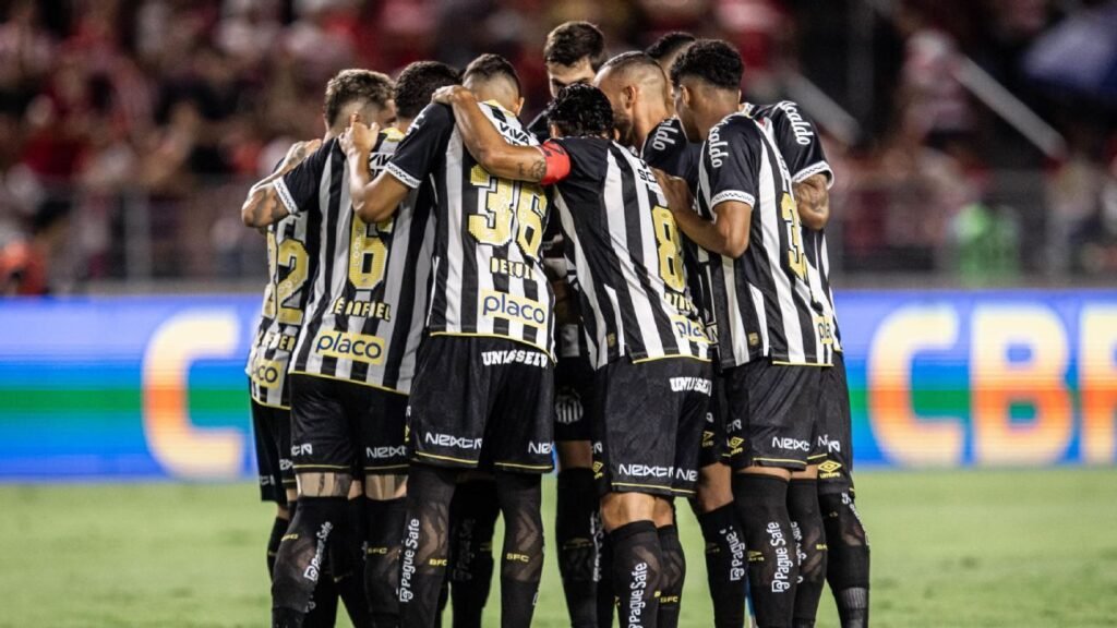 Na volta de Neymar, Santos cai nos pênaltis para o CRB e diz adeus à Copa do Brasil