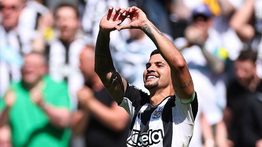 Newcastle vence o Chelsea em 'final' por vaga na Champions