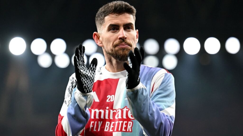 Rumo ao Flamengo, Jorginho se despede do Arsenal