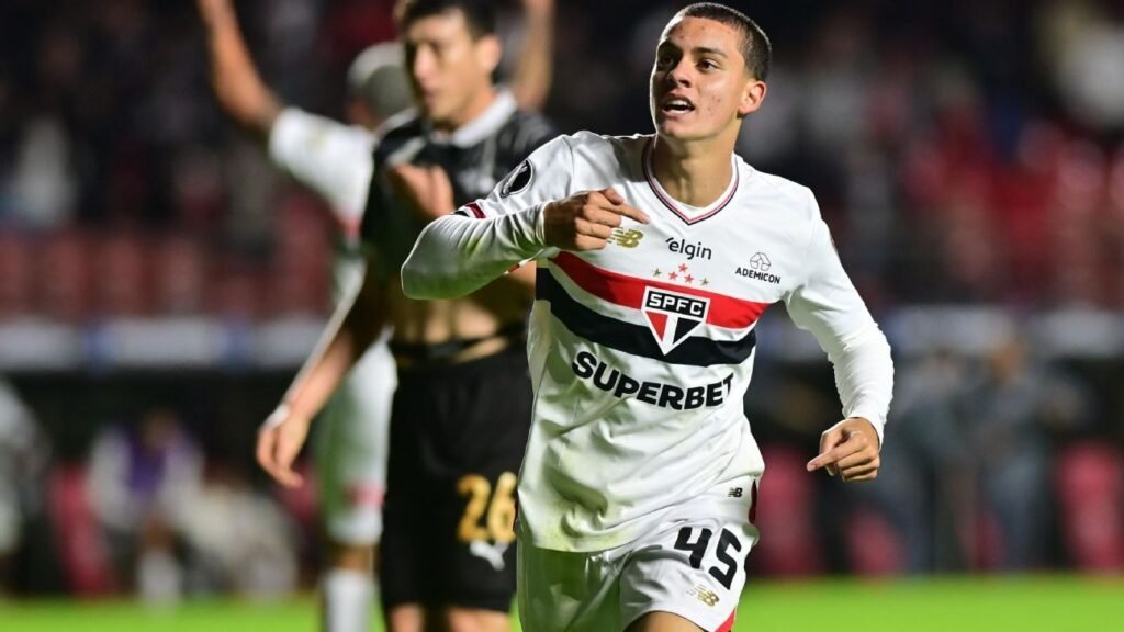São Paulo busca empate com Libertad e se classifica na Libertadores