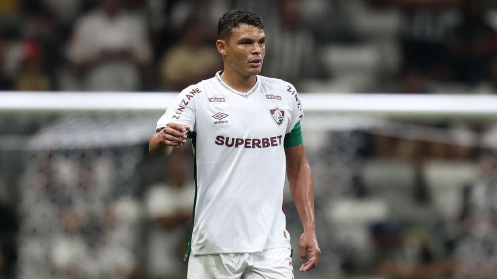 Thiago Silva: 'Nunca vi time que quer ser campeão levar tanto gol'