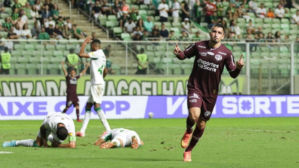 América-MG perde da Ferroviária e segue distante do G-4 da Série B