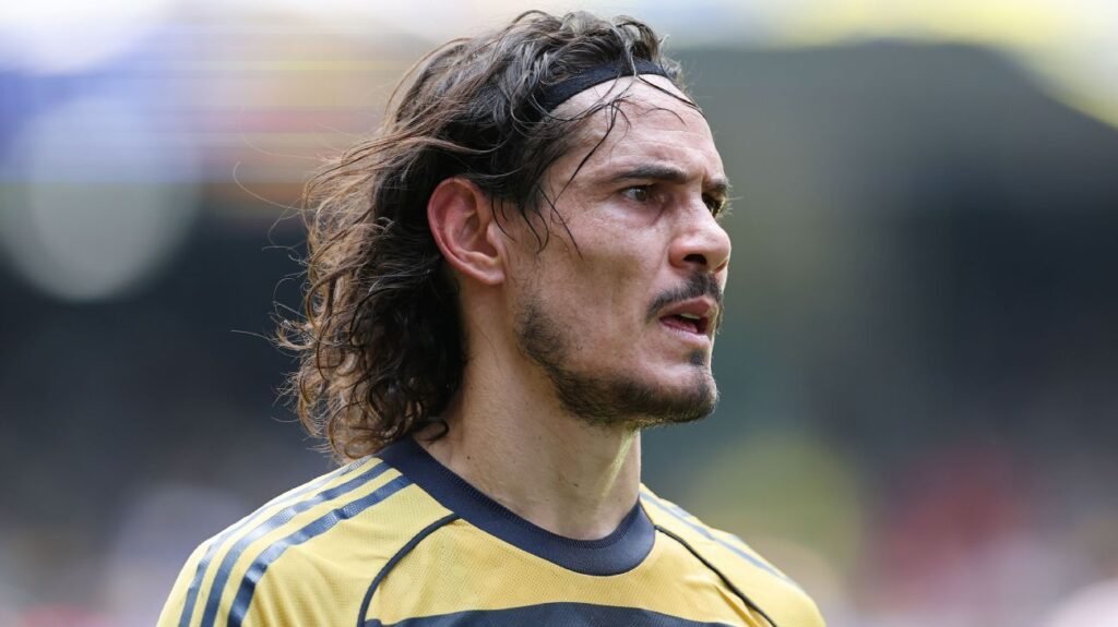 Cavani causa polêmica após Boca tropeçar: 'Não acho que foi decepcionante'