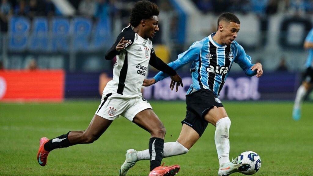 Corinthians busca empate com o Grêmio no último jogo do Brasileirão antes do Mundial