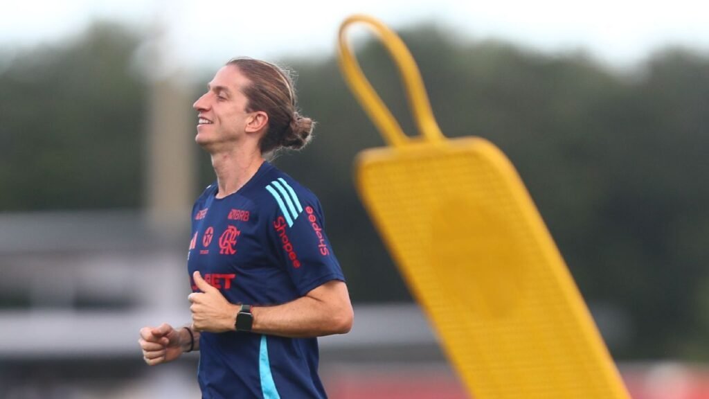 Filipe Luís promete não abrir mão do DNA do Flamengo contra Bayern