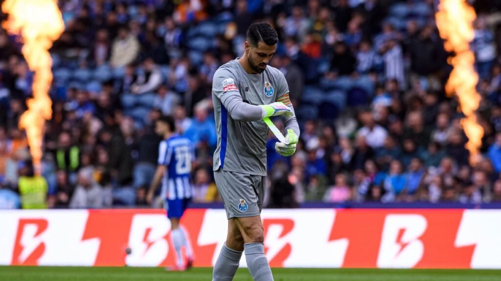 Goleiros chamados às pressas pelo Porto para o Mundial podem encarar Palmeiras?