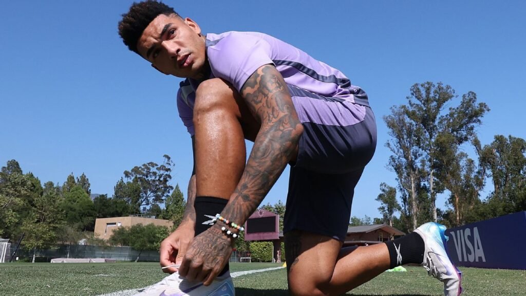 Igor Jesus vê Botafogo mais leve e dá recado: 'Não iremos nos intimidar'