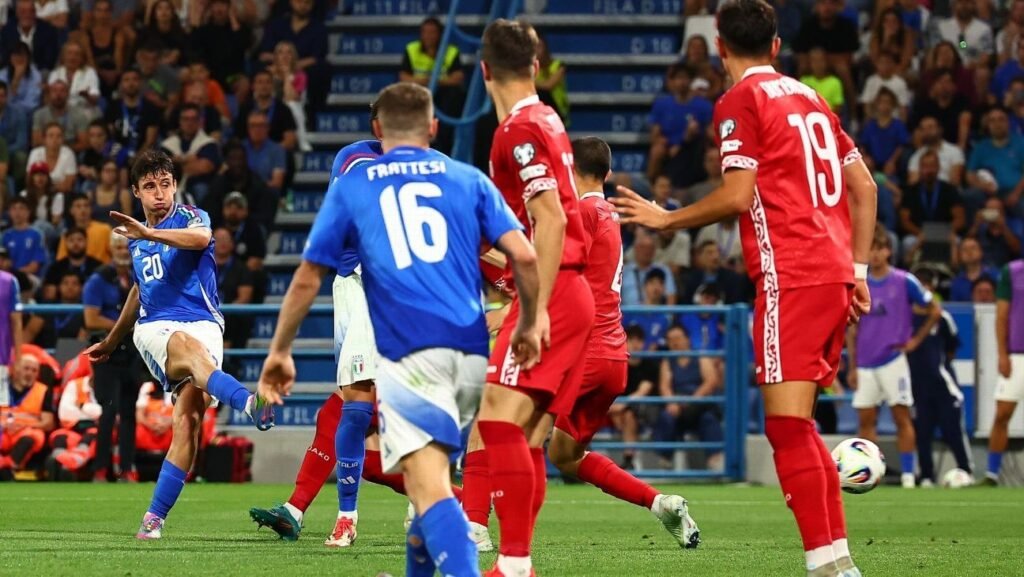 Itália supera sustos, mas vence Moldávia e se recupera nas eliminatórias