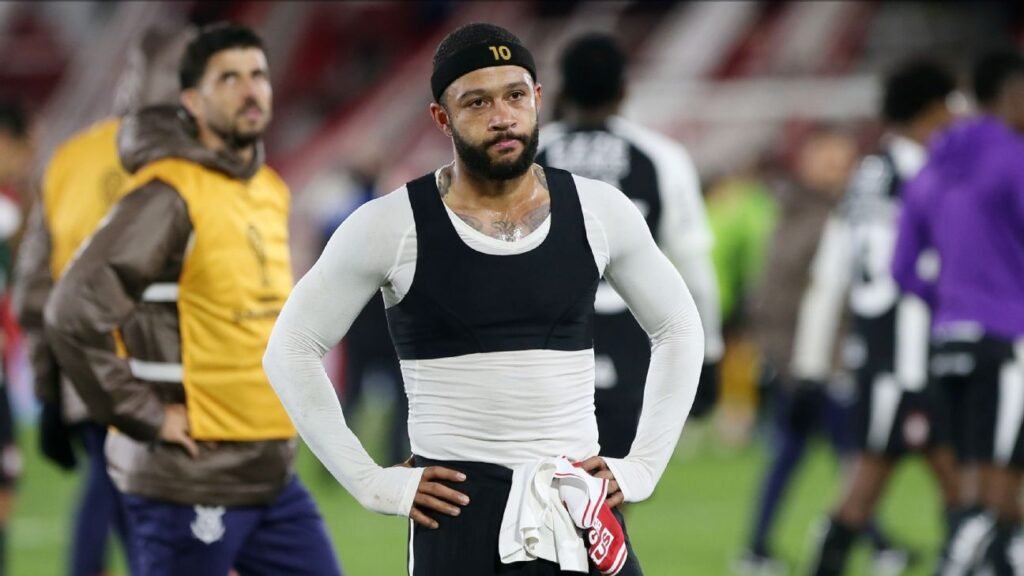 Não é só Memphis: Corinthians tem dívidas com elenco desde 2024 e promessas não cumpridas