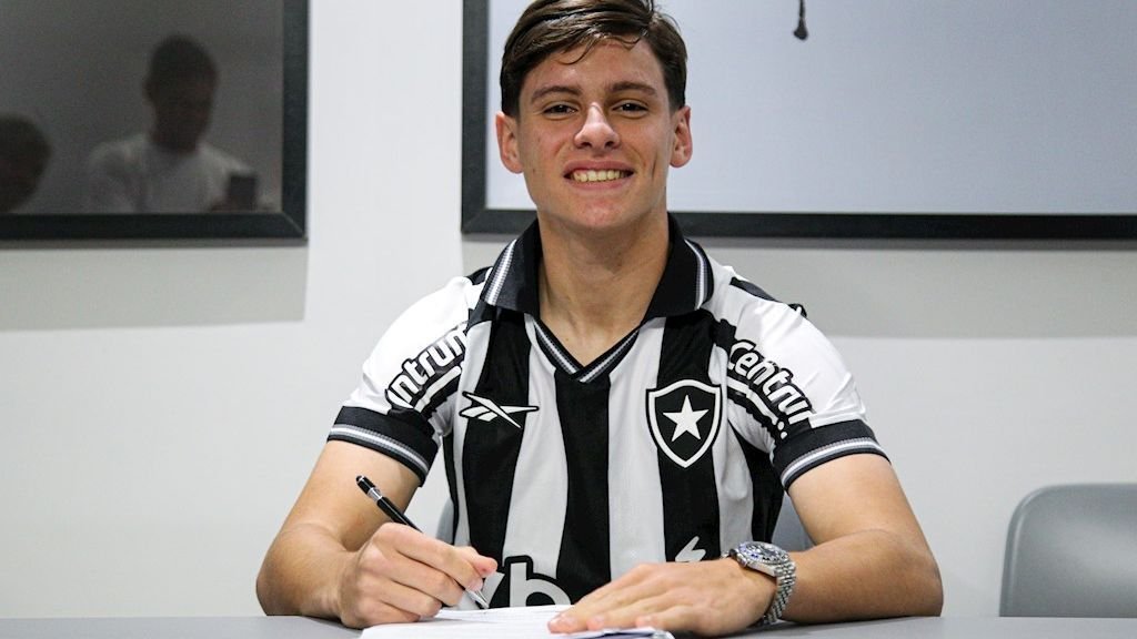 Novo Almada? Botafogo anuncia a contratação do meia Montoro, joia do Vélez