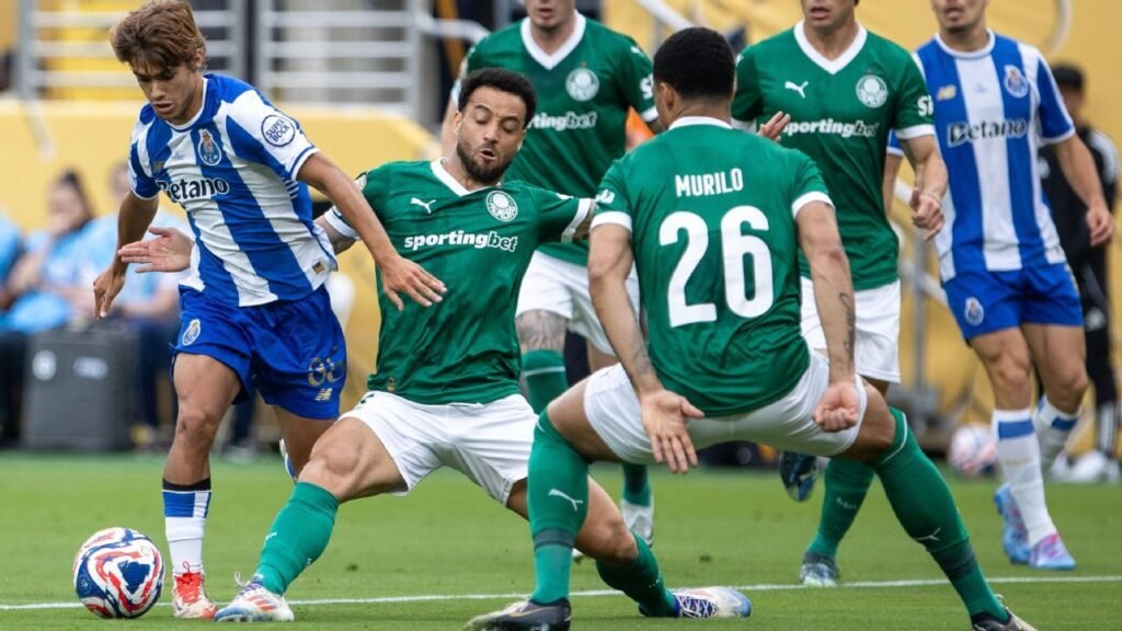Palmeiras e Porto empatam no 1º duelo Brasil x Europa do Mundial