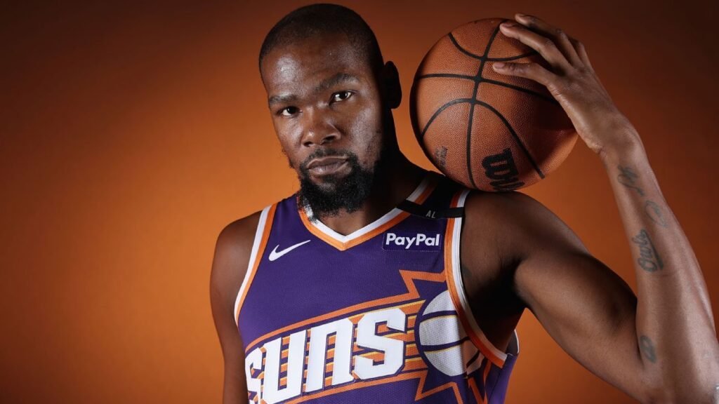 Phoenix Suns faz troca bombástica e manda Kevin Durant para o Houston Rockets
