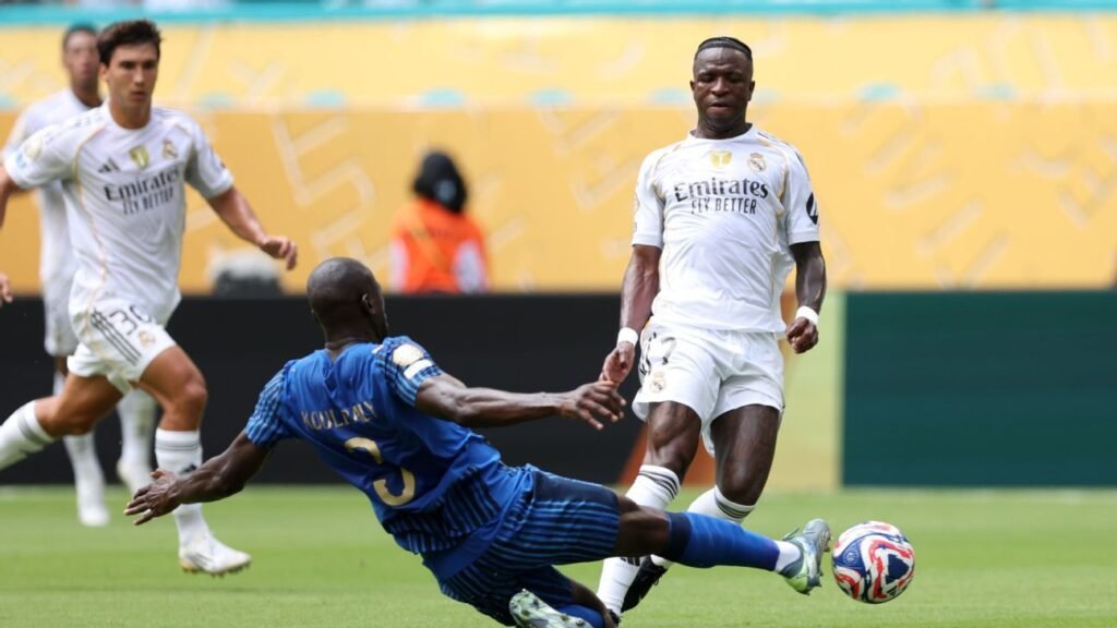 Real Madrid perde pênalti no finalzinho e fica no empate com o Al Hilal