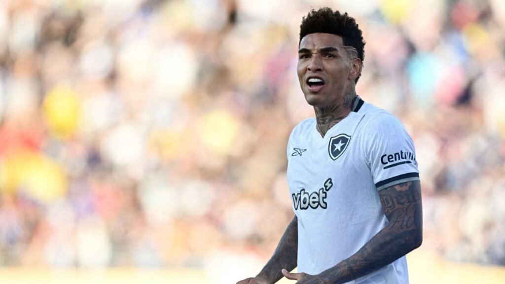 Rivalidade entre Botafogo e Palmeiras? Igor Jesus despista sobre duelo no Mundial