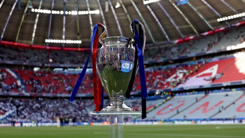 Uefa divulga seleção da Champions League com dois brasileiros