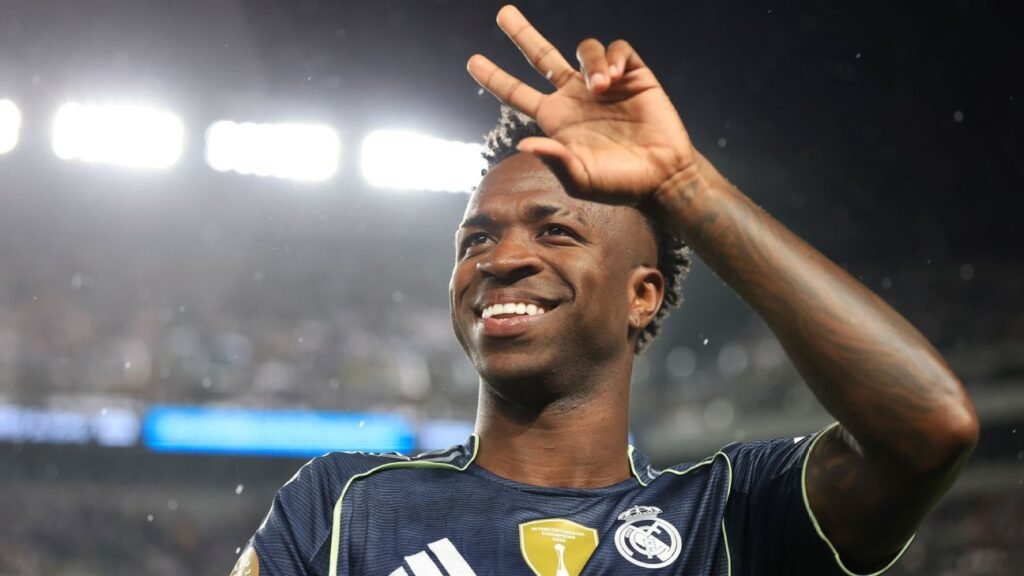 Vinicius Jr. diz que brasileiros no Mundial provam que futebol 'não é só na Europa'