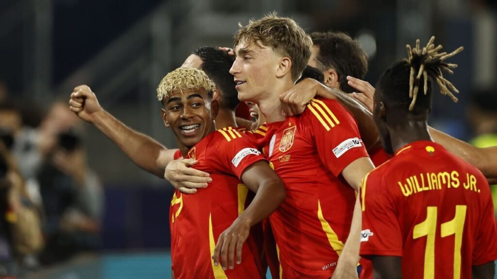 Yamal dá show, Espanha vence a França e vai à final da Nations