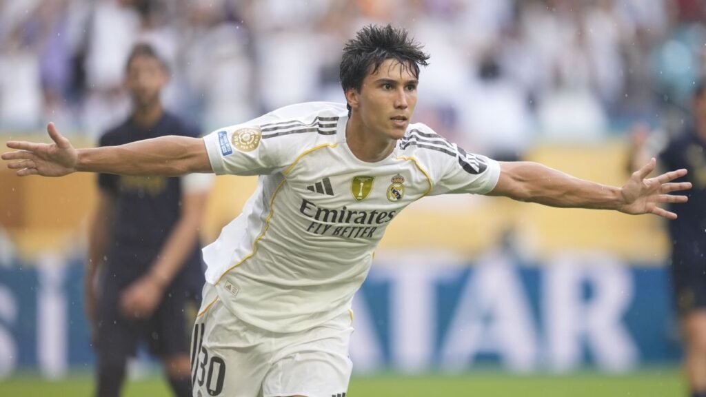 Atacante que 'furou fila' de Endrick no Real quase jogou rugby e é parente de lenda de Hollywood