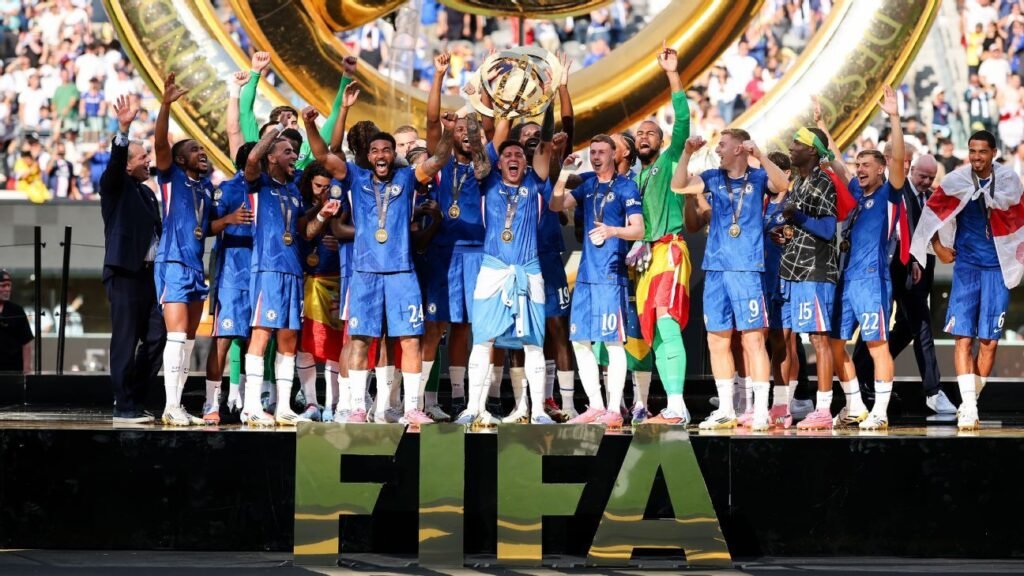 Flamengo parabeniza Chelsea por título do Mundial e recebe resposta irônica