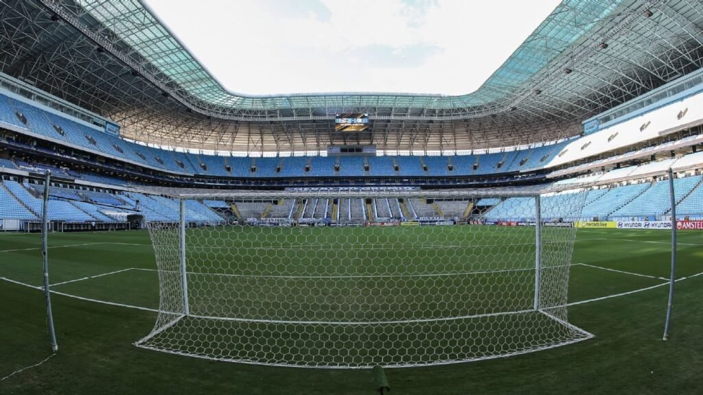 R$ 130 milhões e doação: empresário e presidente explicam compra da Arena