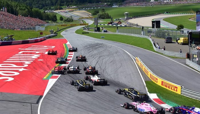 1080px-2018_Austrian_Grand_Prix_turn_1_43147259711.jpg 1080px-2018_Austrian_Grand_Prix_turn_1_43147259711.jpg