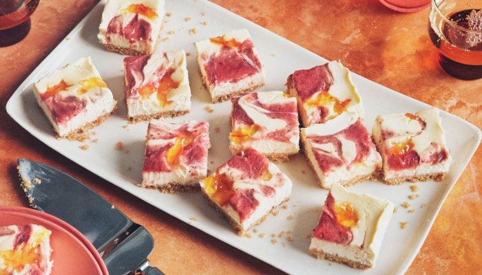1745608595_strawberry-rhubarb-cheesecake-bars_RECIPE_V1_030525_0028_VOG_final.jpg 1745608595_strawberry-rhubarb-cheesecake-bars_RECIPE_V1_030525_0028_VOG_final.jpg