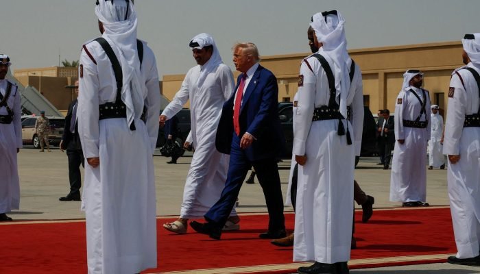 1747345955_2025-05-15t105834z_833411298_rc2aiea934xo_rtrmadp_3_usa-trump-gulf.jpg 1747345955_2025-05-15t105834z_833411298_rc2aiea934xo_rtrmadp_3_usa-trump-gulf.jpg