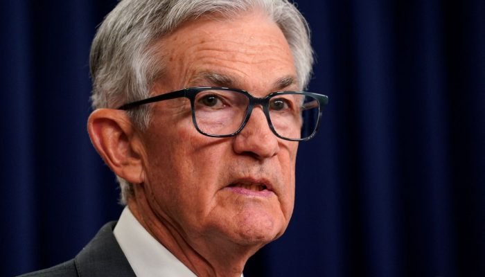 1750765416_2025-04-18T151807Z_1_LYNXMPEL3H0D4_RTROPTP_4_MACRO-FED-POWELL-RECESSAO_red.jpg