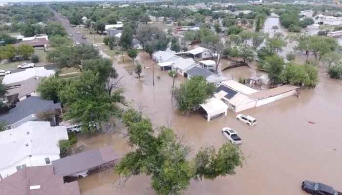 1751842443_2025-07-05T151216Z_1_LYNXMPEL6409Y_RTROPTP_4_USA-WEATHER-TEXAS-FLOODING.jpg 1751842443_2025-07-05T151216Z_1_LYNXMPEL6409Y_RTROPTP_4_USA-WEATHER-TEXAS-FLOODING.jpg