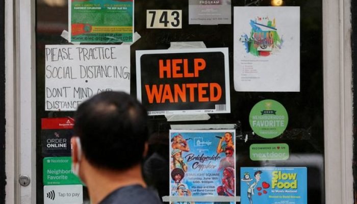 2024-05-02T124509Z_1_LYNXMPEK410KE_RTROPTP_4_USA-FED-WAGES.jpg 2024-05-02T124509Z_1_LYNXMPEK410KE_RTROPTP_4_USA-FED-WAGES.jpg