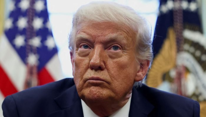 2025-04-18T181342Z_1_LYNXMPEL3H0GM_RTROPTP_4_EUA-TRUMP-PETROLEO-MAR_red2.jpg 2025-04-18T181342Z_1_LYNXMPEL3H0GM_RTROPTP_4_EUA-TRUMP-PETROLEO-MAR_red2.jpg