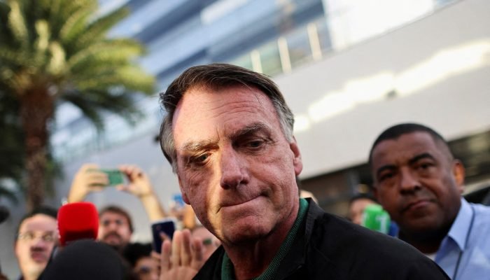 2025-06-18T235841Z_390501059_RC2JWEABU3LF_RTRMADP_3_BRAZIL-BOLSONARO.jpg