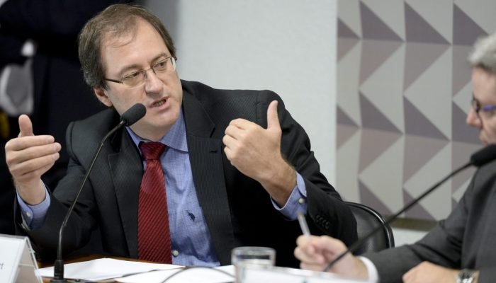 2136273662-ex-secretario-adjunto-da-casa-civil-da-presidencia-da-republica-gilson-alceu-bittencourt.jpeg 2136273662-ex-secretario-adjunto-da-casa-civil-da-presidencia-da-republica-gilson-alceu-bittencourt.jpeg