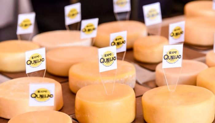 2o-dia-Expoqueijo-2024-Parte-01.-153-1536x1025-1.jpg