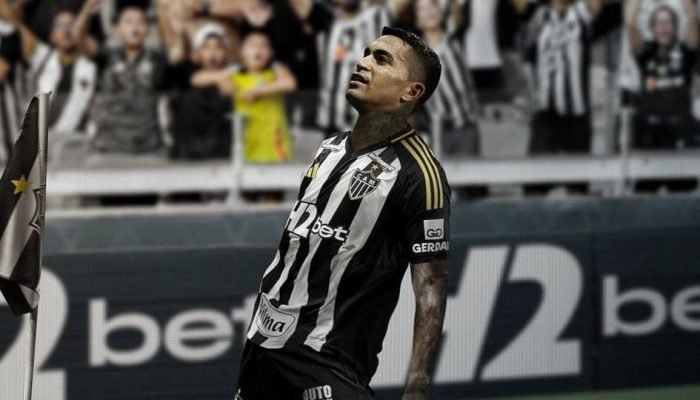 Atlético-MG oficializa numeração de Dudu