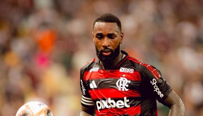 Bastidores-de-Gerson-no-Zenit-tem-papo-com-Ancelotti-e.jpeg Bastidores de Gerson no Zenit têm papo com Ancelotti e incômodo com Flamengo