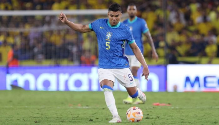 Casemiro exalta Ancelotti: 'Brasil precisa de pessoas assim. Vamos aproveitar'