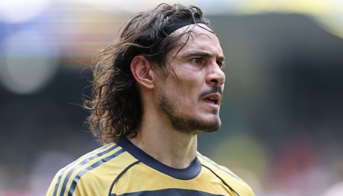 Cavani causa polêmica após Boca tropeçar: 'Não acho que foi decepcionante'